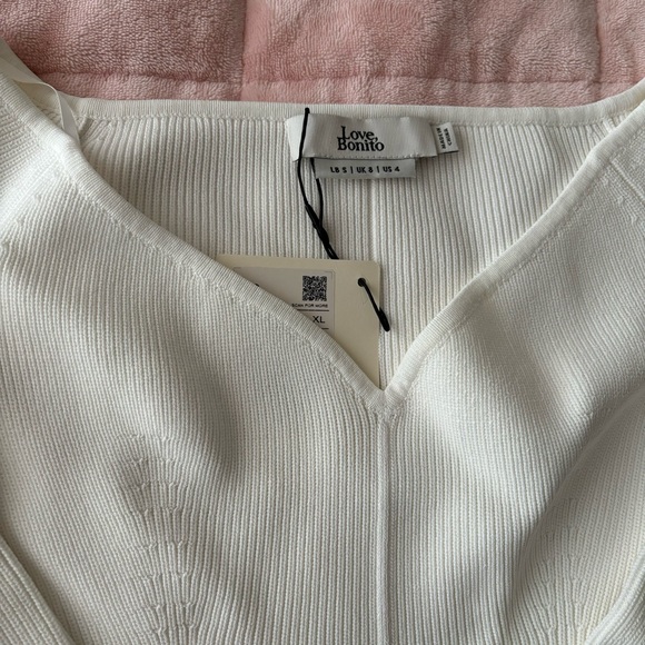 BNWT Love bonito sweetheart sweater - Picture 8 of 8